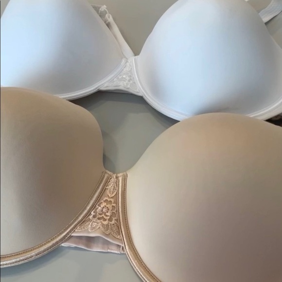 TWO NEW BRAS Size 44DD - Picture 4 of 6